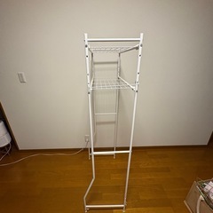 収納ラックの画像