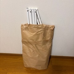 収納ラックの画像