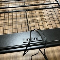 マットレス汚れなし！組み立て式シングルベットの画像