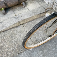 『ＳＡＬＥ　３０％』　ママチャリ　２６インチ　ライト　カゴ　付き　黒　配達可能の画像