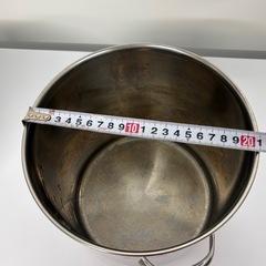 ステンレス製寸胴鍋 直径21cm（蓋あり）の画像