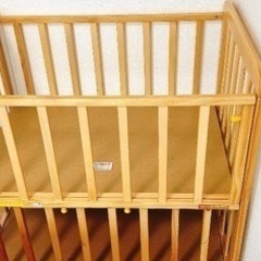 ベビーベッドの画像