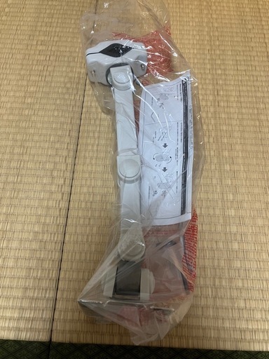 ②サンワサプライ支柱取り付け液晶モニタアームCR-LA352
