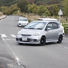 gdフィット イングスフロントバンパーの画像