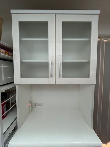 【3/6まで】ニトリキッチンボード(食器棚)ダリア