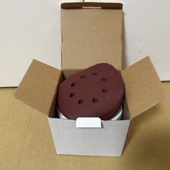 【取引中】マキタ(Makita) 充電式ランダムオービットサンダ 18V(ケース・ペーパー付き)の画像