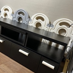 伸縮テレビ台の画像