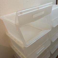 キャスター付き収納ボックス 8個の画像