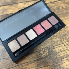 アイシャドウの画像