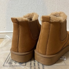 ムートンブーツの画像