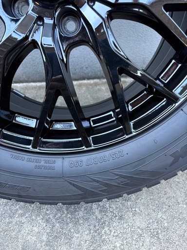 製造23年　TOYO TRANPATH TX 225/60/R17    ４本セット