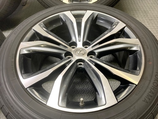 レクサスRX　純正★235/55R20　ヨコハマタイヤ　ブルーアース　XT　AE61　安心のエアー＆バランス調整済　