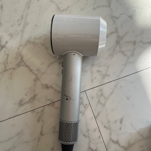 Dyson Supersonic ヘアドライヤー シルバーHD01WSN