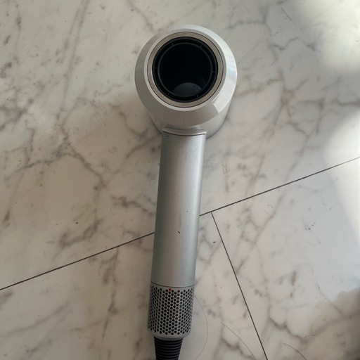 Dyson Supersonic ヘアドライヤー シルバーHD01WSN
