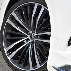 20inchタイヤ・ホイールの画像