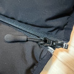 ヒートパデッドブルゾン　GU コートの画像