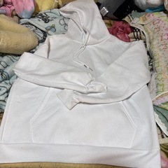 ロゴパーカーSHEINの画像