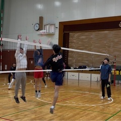 バレーやりたい人募集中！！