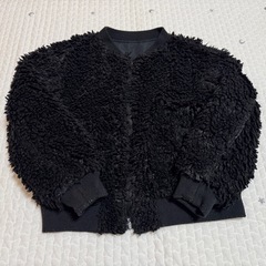🌈ブラック モコモコ リバーシブル アウター 140cmの画像