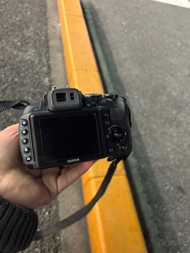 FUJIFILM FinePix デジタル一眼レフ