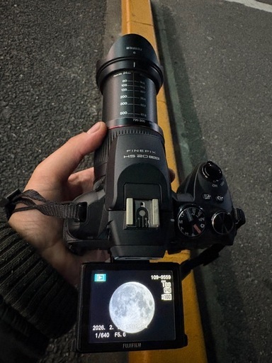 FUJIFILM FinePix デジタル一眼レフ