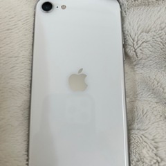 【美品】iPhoneSE2 ホワイト　バッテリー残量95% 64gb の画像
