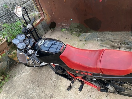 お話中 CBX125F