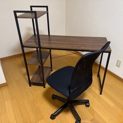 オフィスチェアの画像