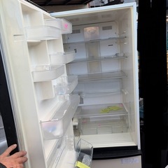 冷蔵庫の画像