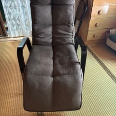 リクライニングチェアの画像