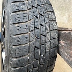 205/60 R16スノータイヤセットの画像
