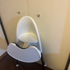 【取引決定】ハイチェア　ベビー　ベビービョルンの画像