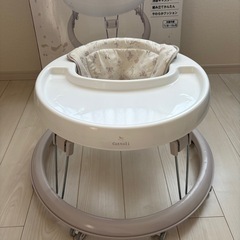 美品 歩行器の画像
