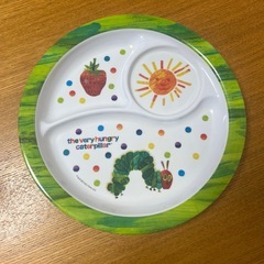 はらぺこあおむし プレート　スヌーピー  プレート
の画像