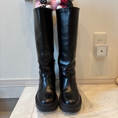 GU ボリュームソールジョッキーロングブーツの画像