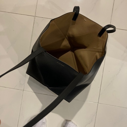 牛革 ショルダーバッグ 黒