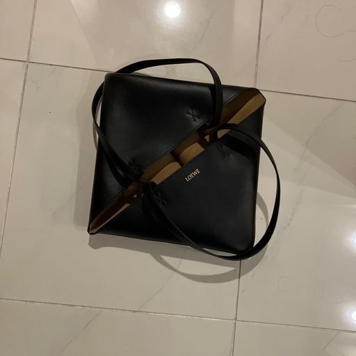 牛革 ショルダーバッグ 黒
