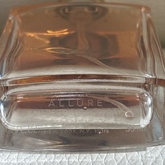 クリスチャン・ディオールのオードトワレとアリュール オードゥ トワレット一式の画像