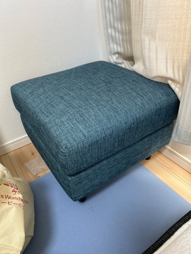 【美品】三人掛けソファ＋オットマン