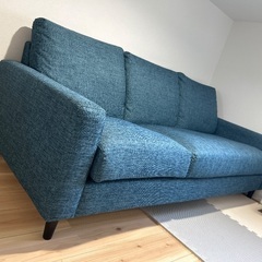 美品　三人掛けソファ＋オットマンの画像