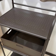 スチールラック🏠ニトリの収納箱つき✨️早い方‼️の画像