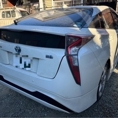 ⭐︎50プリウス⭐︎白⭐︎Aツーリングセレクションの画像