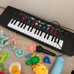おままごと　おもちゃ　ピアノ　など　まとめ売りの画像