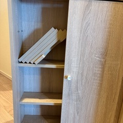 収納ラックの画像