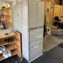 冷蔵庫の画像