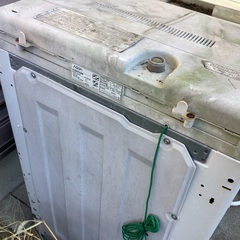 ジャンク品　洗濯機　AQUA AQW-S451w  laundry 4.5kgの画像