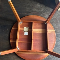 国産ダイニングテーブル　丸の画像