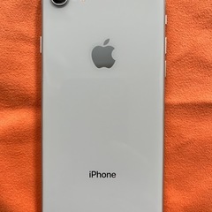 iPhone8 64GB  シルバーの画像