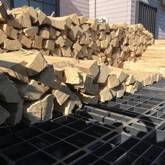 未乾燥薪　広葉樹　空いた薪棚に！の画像