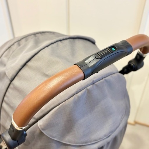 【美品・除菌済】コンビ ベビーカー スゴカルswitchエッグショック
